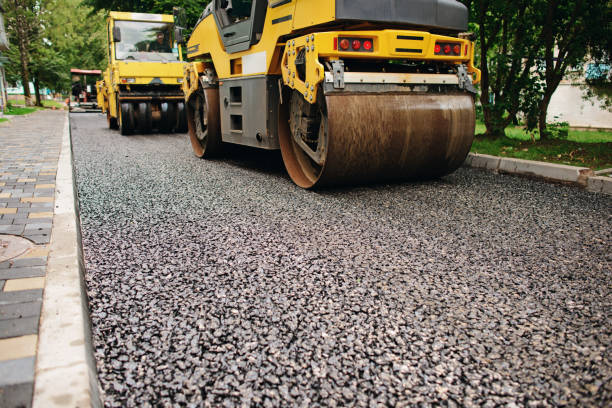 Best Professional Driveway Pavers  in Greeneville, TN